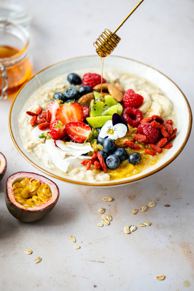 Summer porridge with fruits