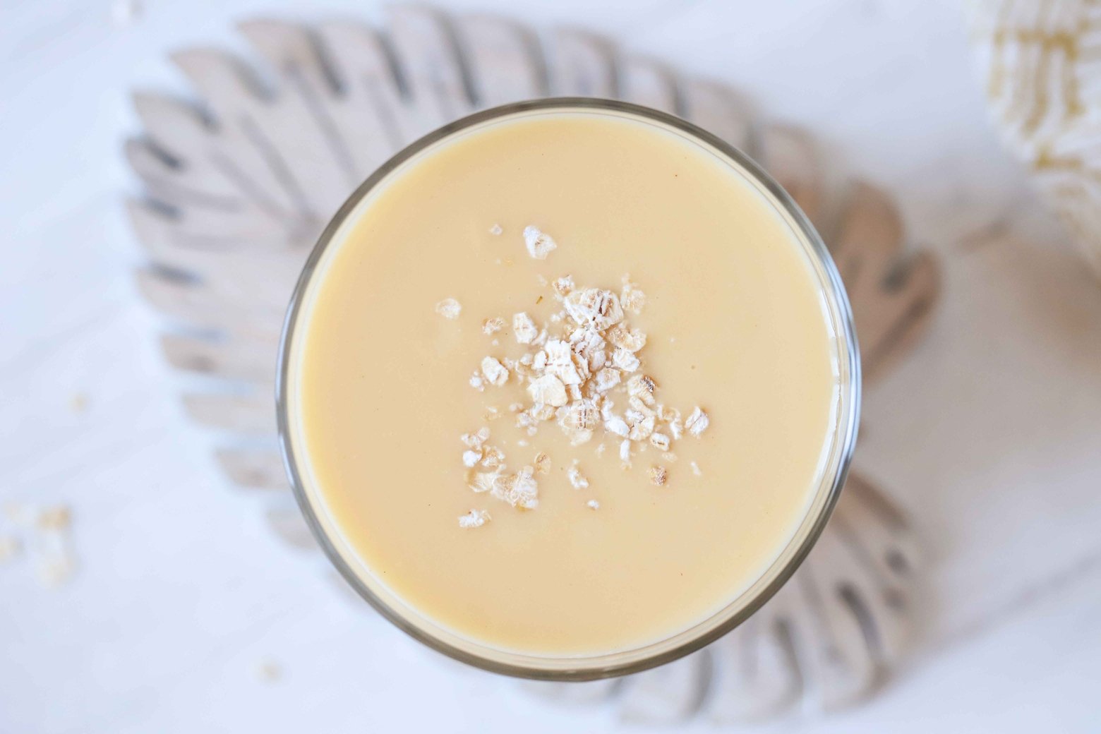 Pre-Workout Oat & Banana Smoothie