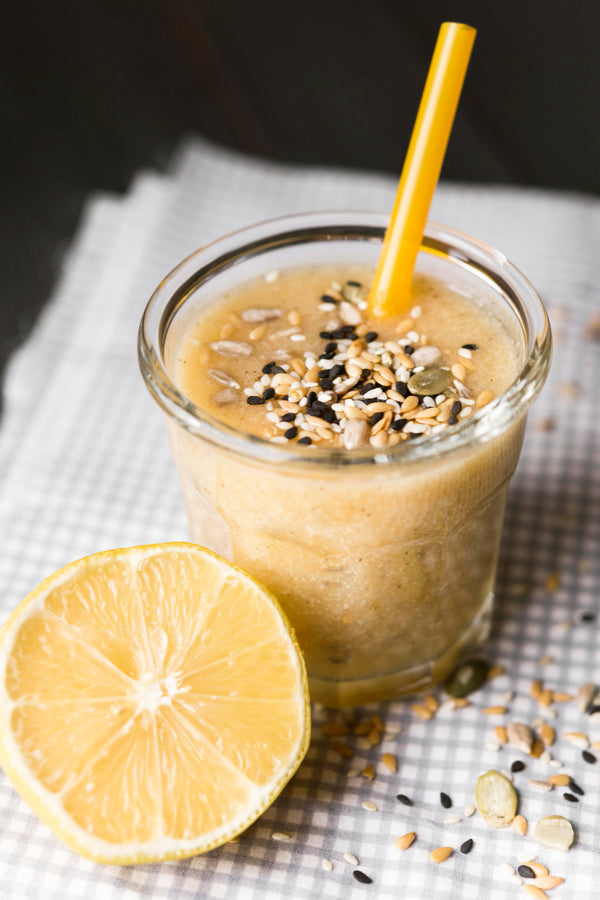 Banana pear lemon smoothie