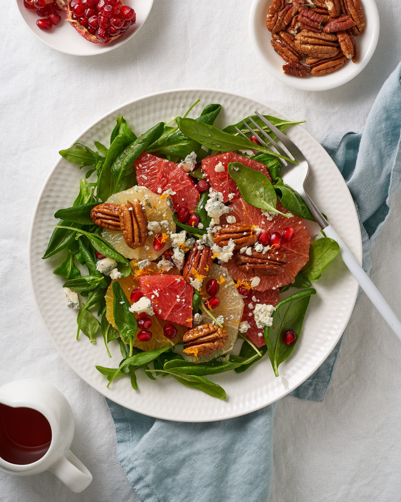 Citrus spinach salad with pecans