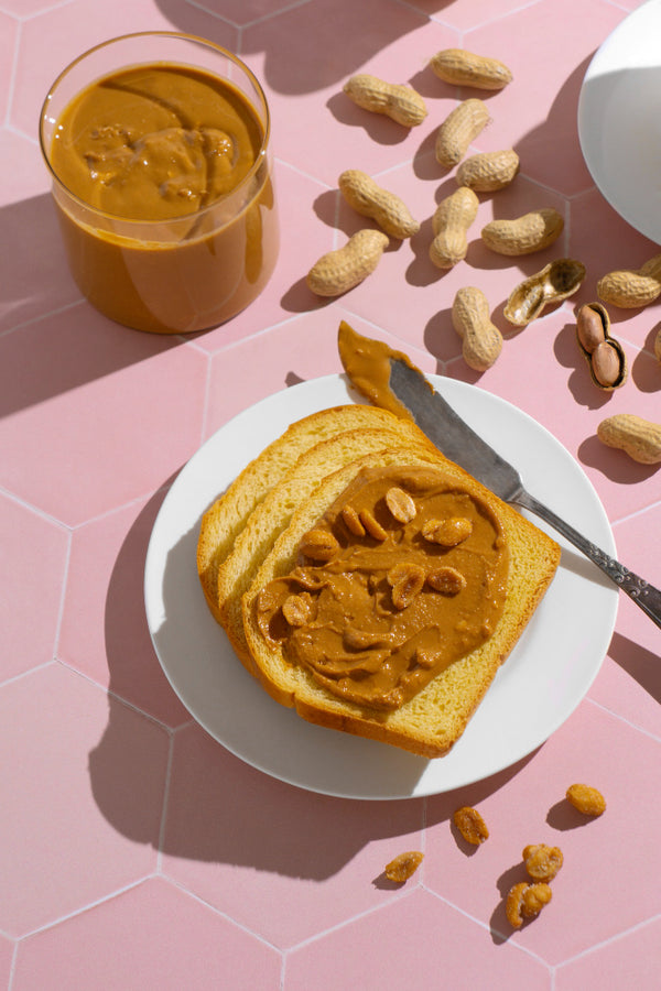 Smooth peanut butter - the surprising remedy to avoid babies' nut allergies. New study.