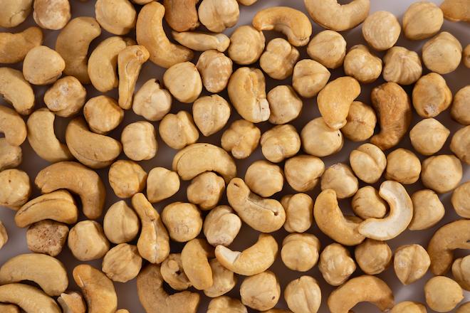 5 Health Benefits of Cashew Nuts | Wholefood Earth®