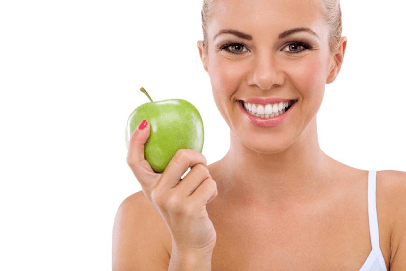 Choosing the Right Diet for Your Dental Health | Wholefood Earth®