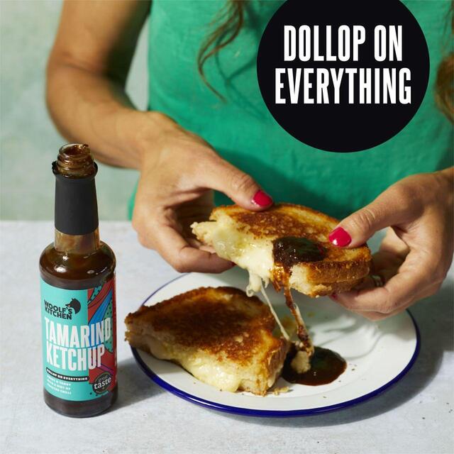 Drizzling tamarind ketchup over grilled food