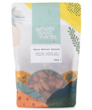 Ganze, naturbelassene Mandeln